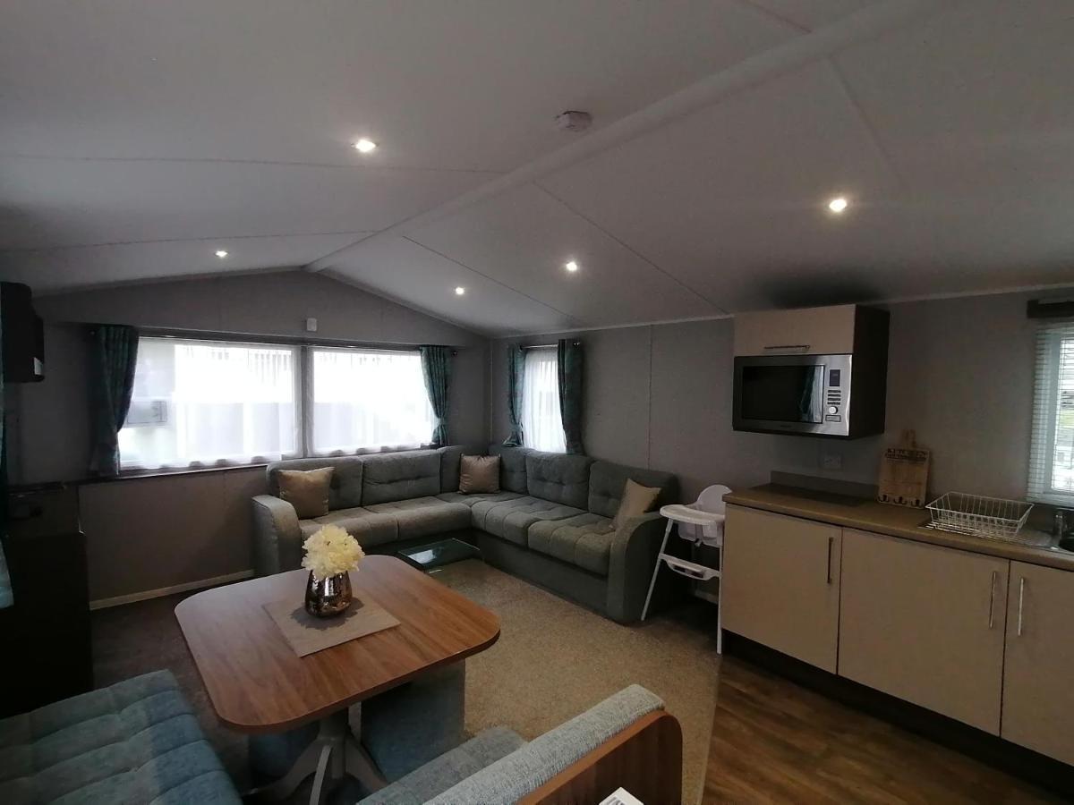 فندق Haven Rockley Park,Lytchett Bay View بول المظهر الخارجي الصورة